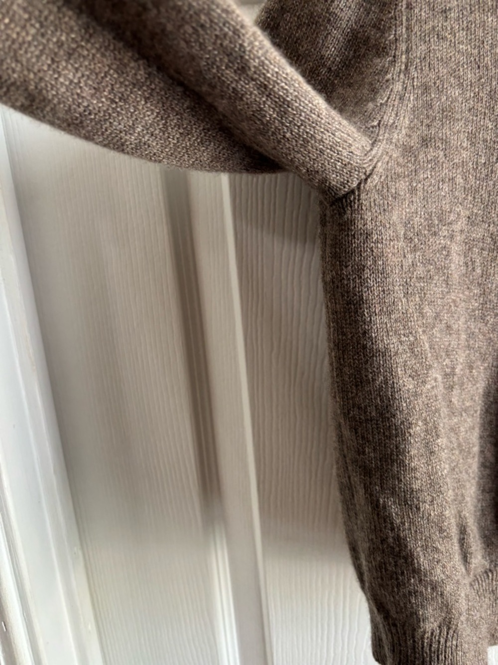 Reformation Clara Cashmere Crew Cardigan in Taupe - Picture 4 of 6